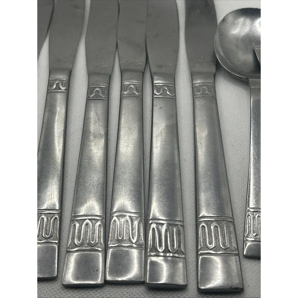 National Stainless Japan NST43 Stainless Flatware Silverware LOT OF 8 Knives